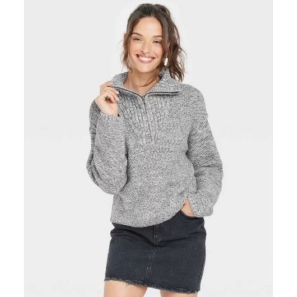 Women's Mock‎ Turtleneck Quarter Zip Pullover Sweater Universal Threads Gray M